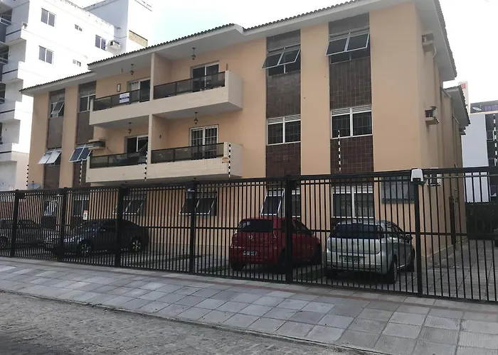 Apartamento no Ed. Patrícia